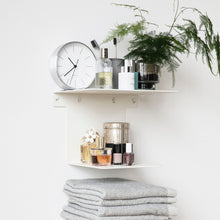 Lade das Bild in den Galerie-Viewer, Uhr Hannah, Silber von House Doctor