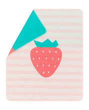 Lade das Bild in den Galerie-Viewer, Babydecke "Erdbeere Rot" von David Fussenegger