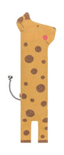 Lade das Bild in den Galerie-Viewer, Set Decke in Puppe "Giraffe" von David Fussenegger