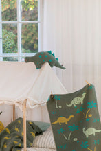 Lade das Bild in den Galerie-Viewer, Kissen "Dino" von David Fussenegger