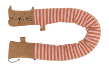 Lade das Bild in den Galerie-Viewer, Bettschlange "Katze" von David Fussenegger