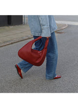 Lade das Bild in den Galerie-Viewer, Maria Bag Wine Red von By Stær