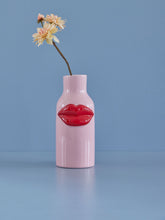 Lade das Bild in den Galerie-Viewer, Keramik Vase Red Lips Large
