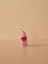 Lade das Bild in den Galerie-Viewer, Keramik Vase Pink Lips X-Small
