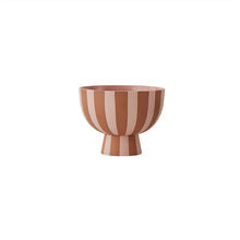 Lade das Bild in den Galerie-Viewer, Toppu Mini Bowl in Caramel/Rosa gestreift von OYOY Living Design

