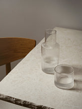 Lade das Bild in den Galerie-Viewer, Ripple Karaffen-Set - Clear von ferm Living
