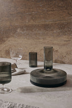 Lade das Bild in den Galerie-Viewer, 2er Set Ripple Weingläser Clear von ferm Living
