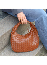 Lade das Bild in den Galerie-Viewer, Rosa Bag Cognac
